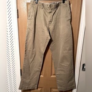 Eddie Bauer Men's Classic Fit Khaki Chinos 35x34